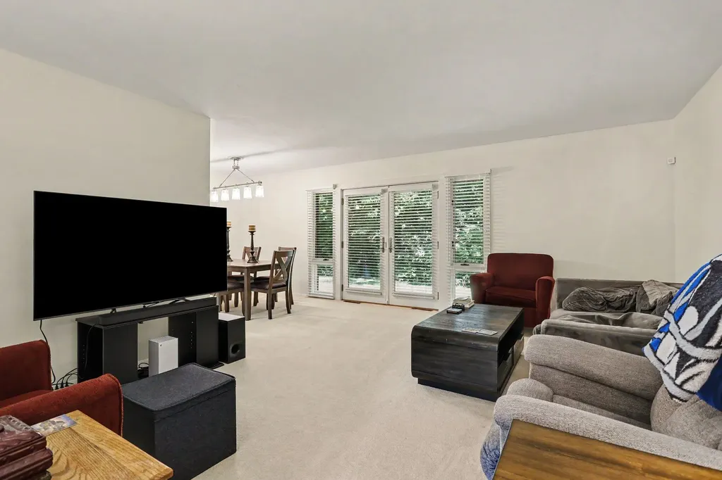 3051 Bluffwood Place St. Joseph Charter Township MI 49085