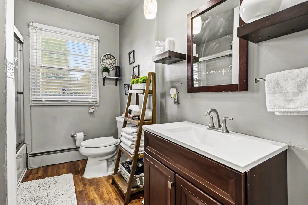 342 E Napier Avenue Benton Charter Township MI 49022
