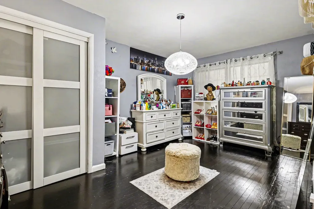 342 E Napier Avenue Benton Charter Township MI 49022