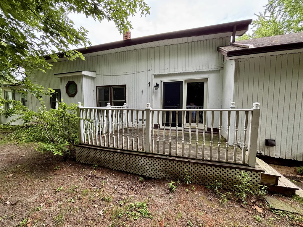 210 E Ash Street Three Oaks Village MI 49128