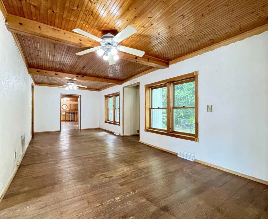210 E Ash Street Three Oaks Village MI 49128