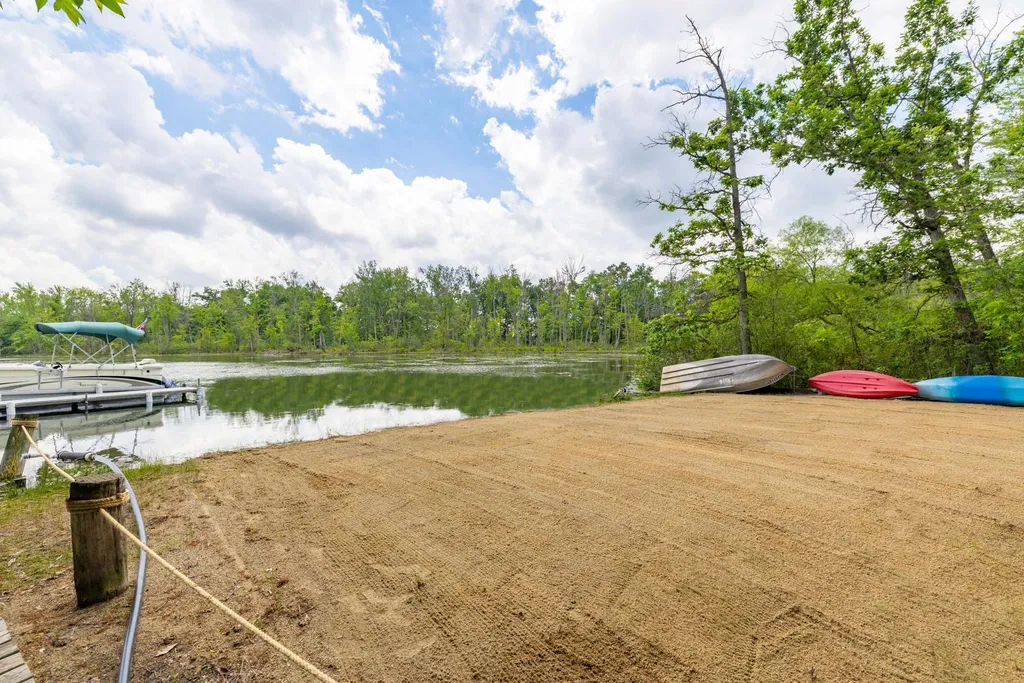 55526 S Thompson Lane Park Township MI 49093