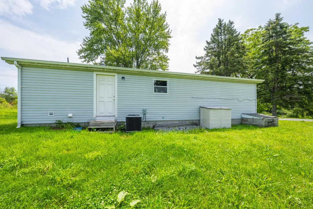 8454 Eau Claire Road Berrien Township MI 49102
