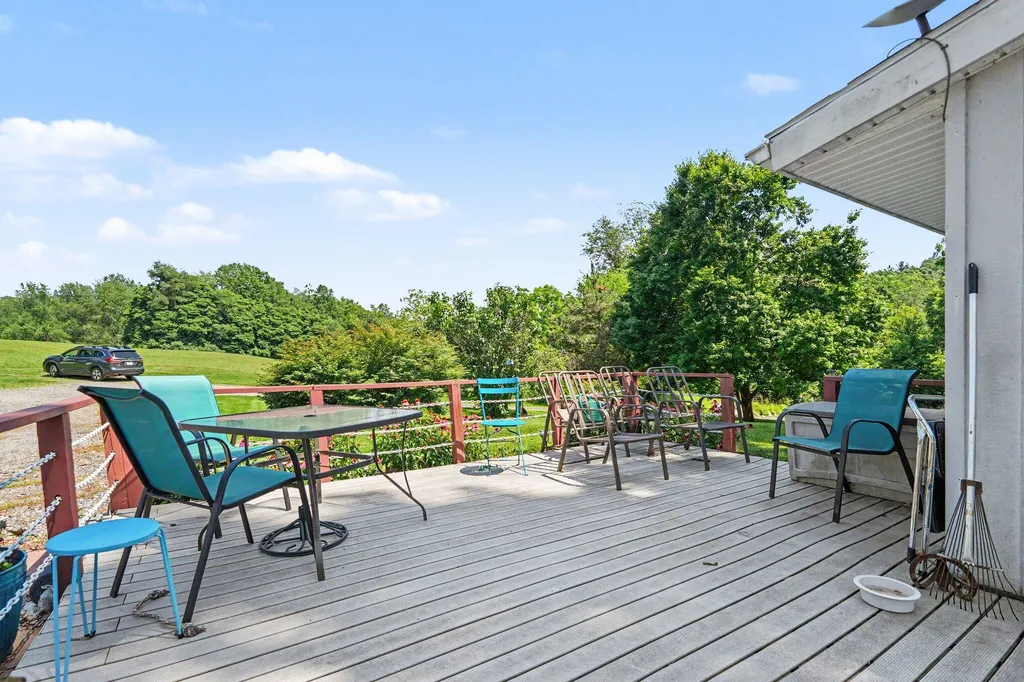829 E Wagner Road Buchanan Township MI 49107