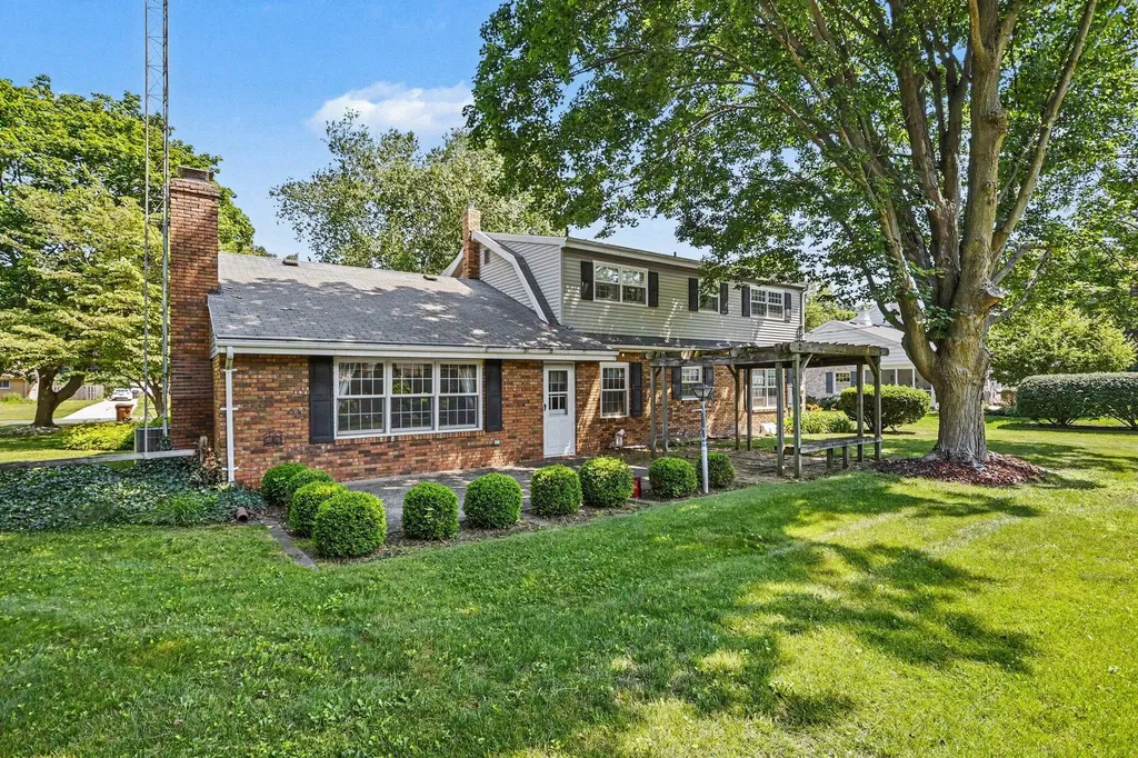 1600 N Bonny Bruce Drive Lincoln Charter Township MI 49127