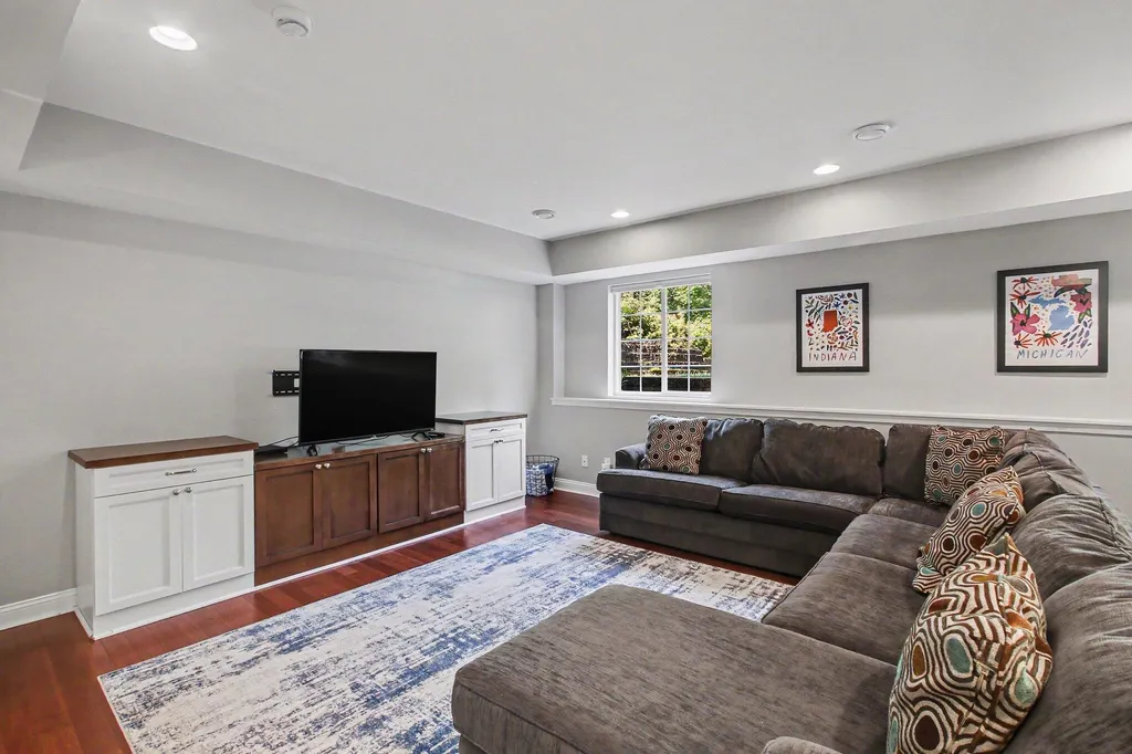 86 Osullivan Drive Casco Township MI 49090