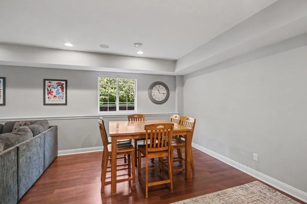 86 Osullivan Drive Casco Township MI 49090
