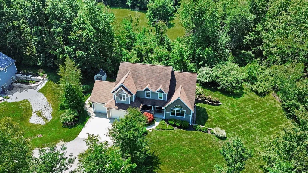 86 Osullivan Drive Casco Township MI 49090