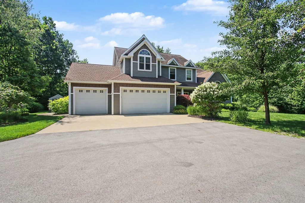 86 Osullivan Drive Casco Township MI 49090