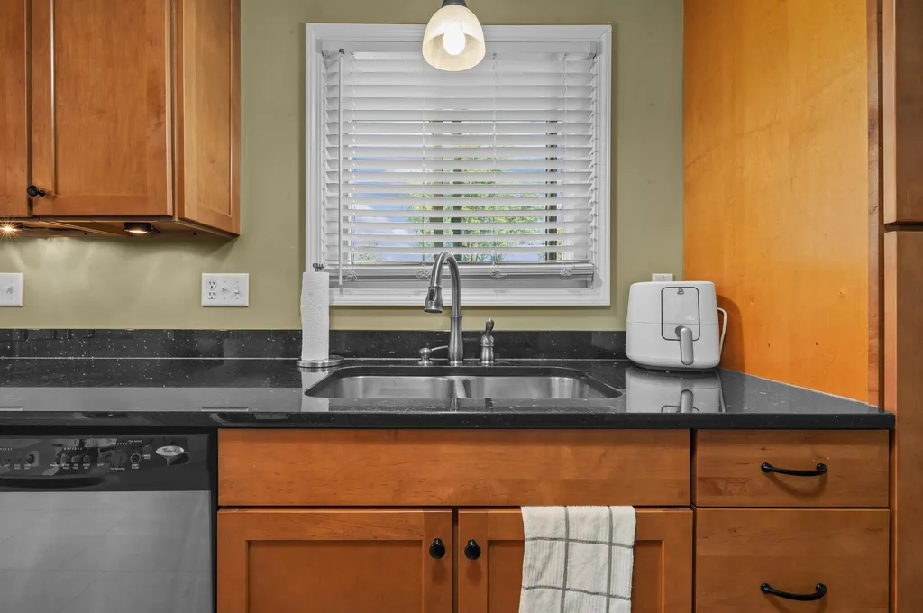 2214 Lynn Drive St. Joseph Charter Township MI 49085