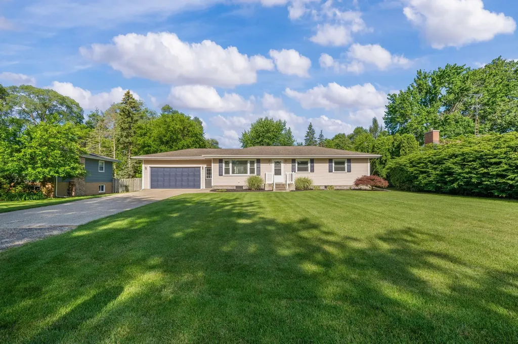 2214 Lynn Drive St. Joseph Charter Township MI 49085