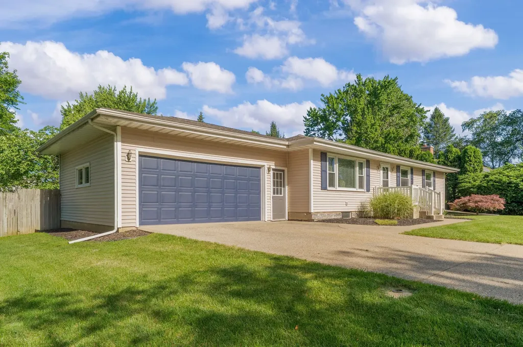2214 Lynn Drive St. Joseph Charter Township MI 49085