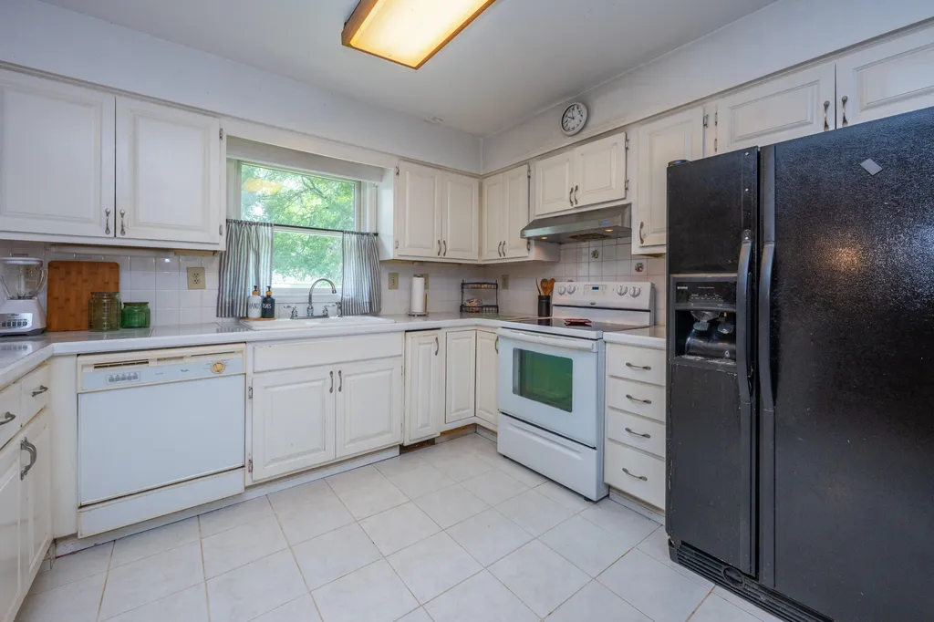 8535 Eau Claire Road Berrien Township MI 49102