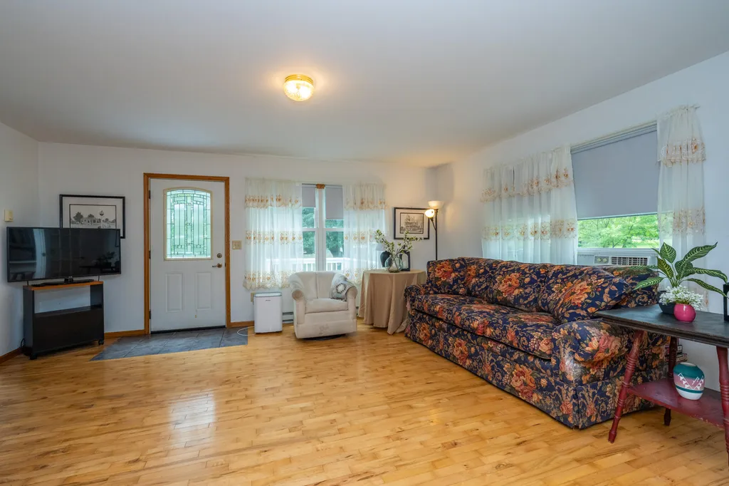 8535 Eau Claire Road Berrien Township MI 49102