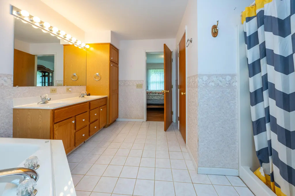 8535 Eau Claire Road Berrien Township MI 49102