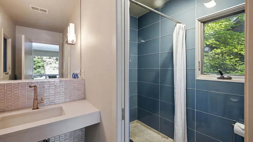 4861 Wildwood Drive Lake Charter Township MI 49106