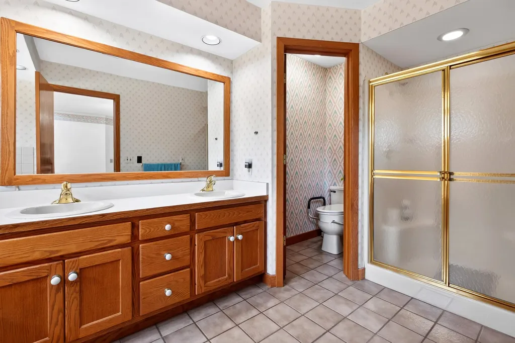 1327 Mulberry Lane Lincoln Charter Township MI 49085
