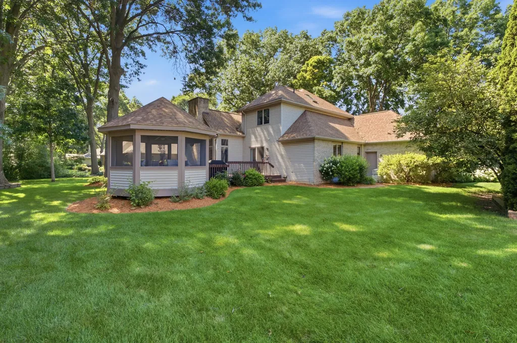 1460 Nelson Road St. Joseph Charter Township MI 49085