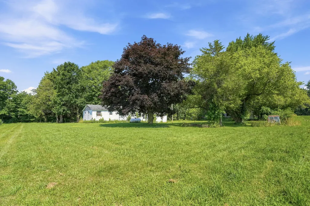 58989 48th Street Lawrence Township MI 49064