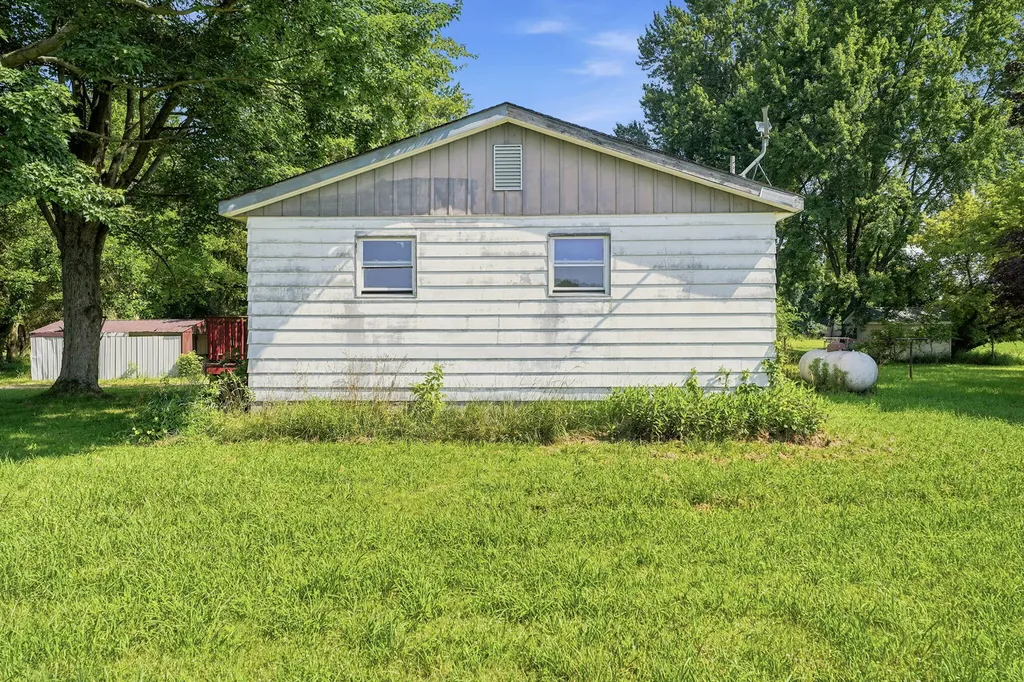 58989 48th Street Lawrence Township MI 49064