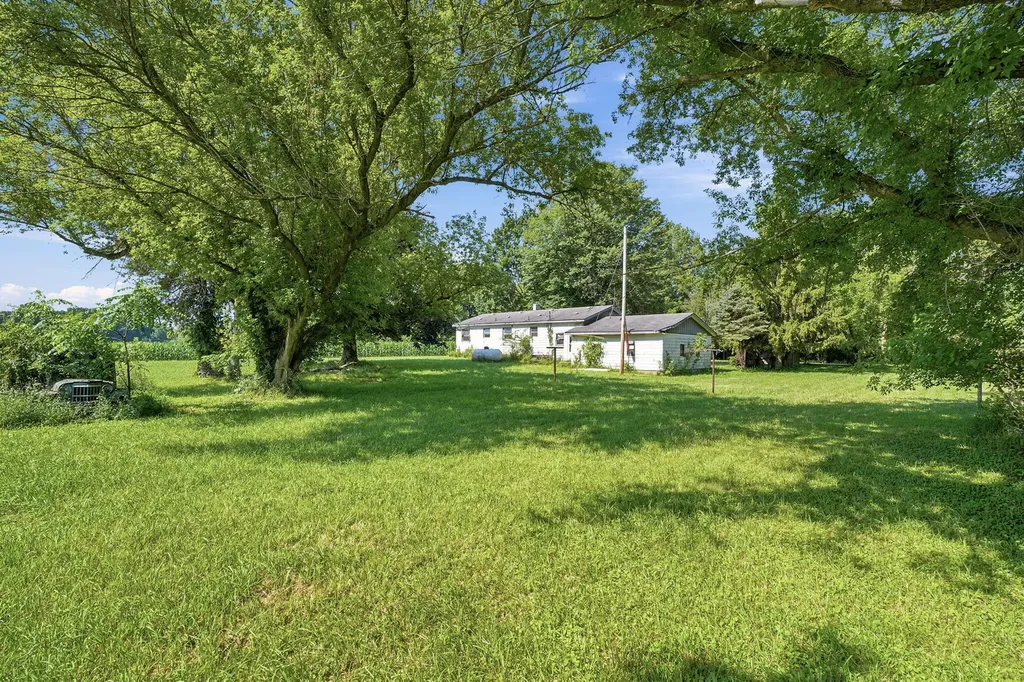 58989 48th Street Lawrence Township MI 49064