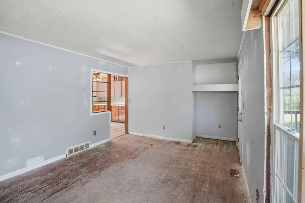 58989 48th Street Lawrence Township MI 49064