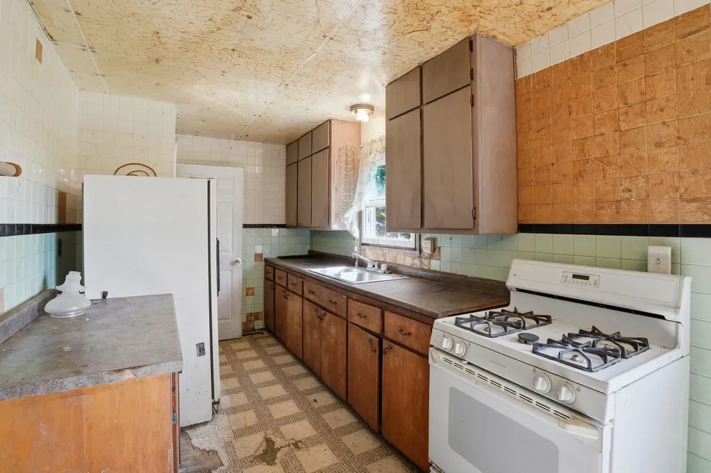 58989 48th Street Lawrence Township MI 49064