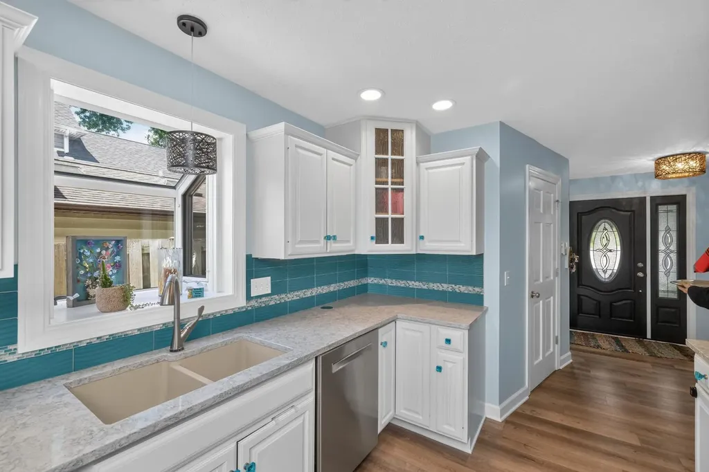 23631 N Shore Drive Ontwa Township MI 49112