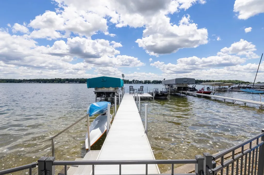 23631 N Shore Drive Ontwa Township MI 49112