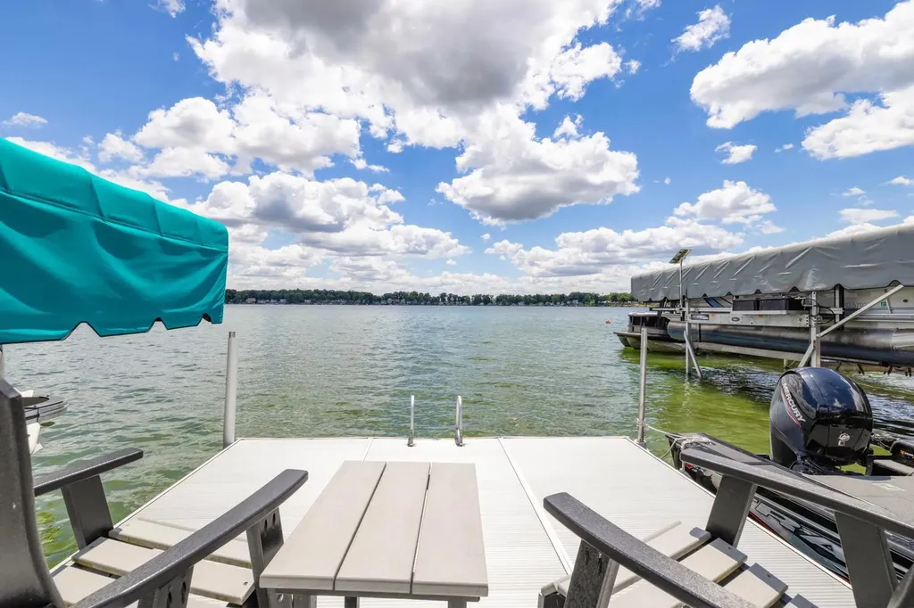 23631 N Shore Drive Ontwa Township MI 49112