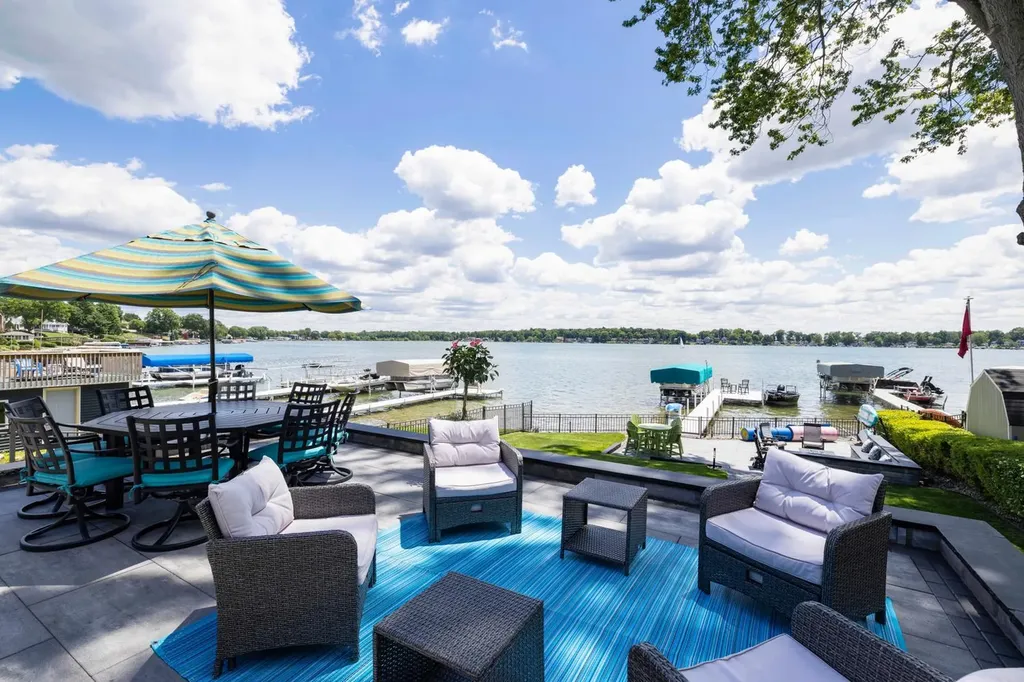 23631 N Shore Drive Ontwa Township MI 49112