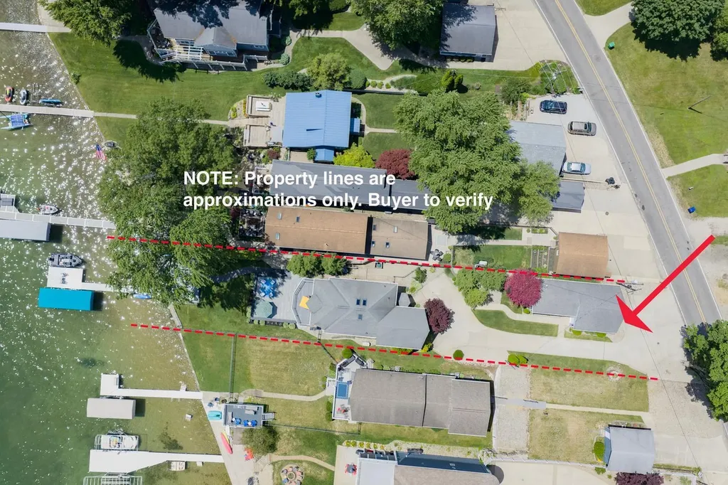 23631 N Shore Drive Ontwa Township MI 49112