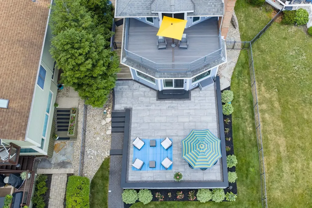 23631 N Shore Drive Ontwa Township MI 49112