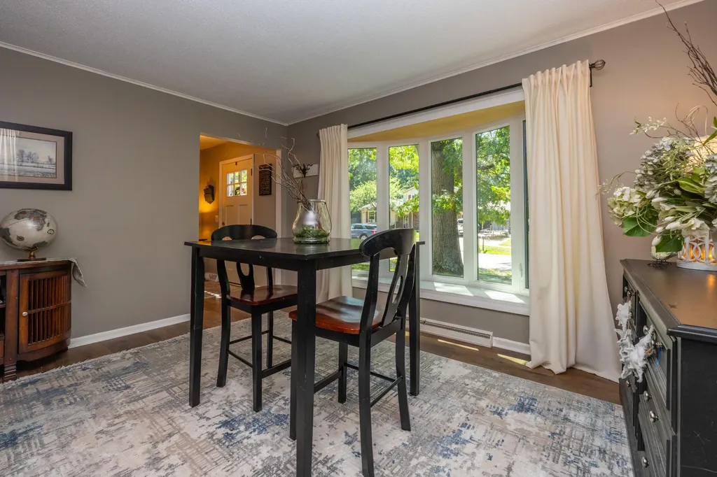 2240 Pleasant Hill Drive Norton Shores City MI 49441