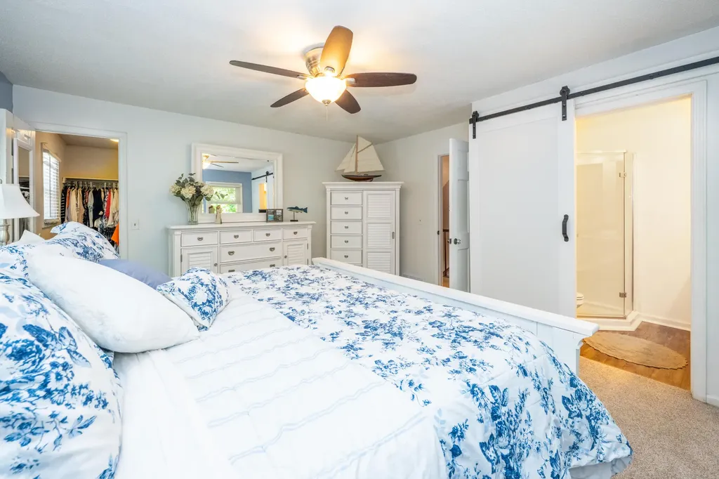 2240 Pleasant Hill Drive Norton Shores City MI 49441