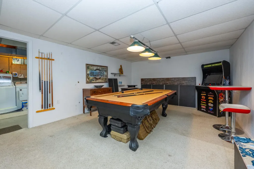 2240 Pleasant Hill Drive Norton Shores City MI 49441