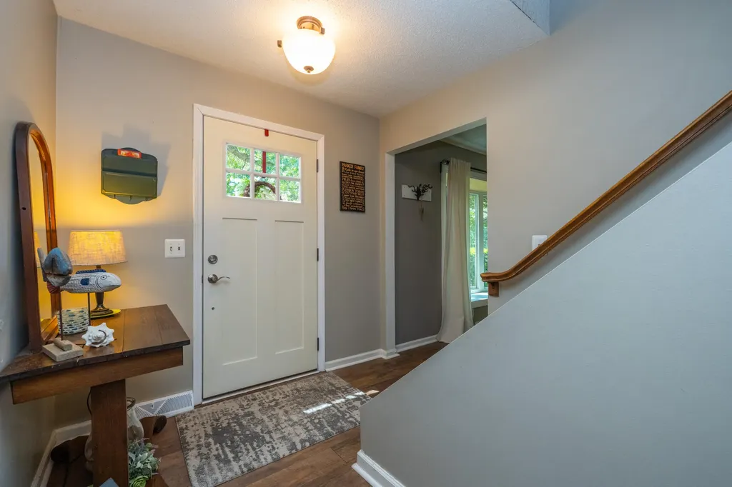 2240 Pleasant Hill Drive Norton Shores City MI 49441