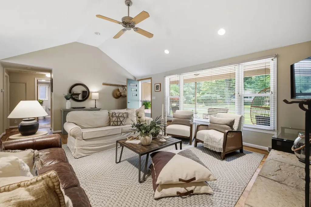 12150 Dunes Road Chikaming Township MI 49125