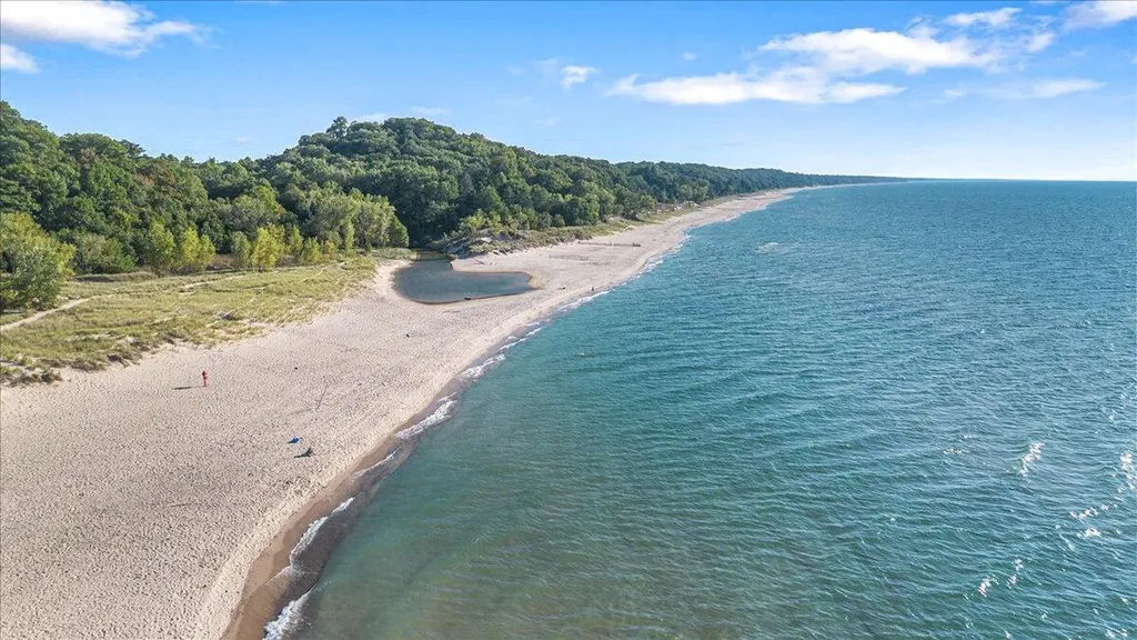 12150 Dunes Road Chikaming Township MI 49125