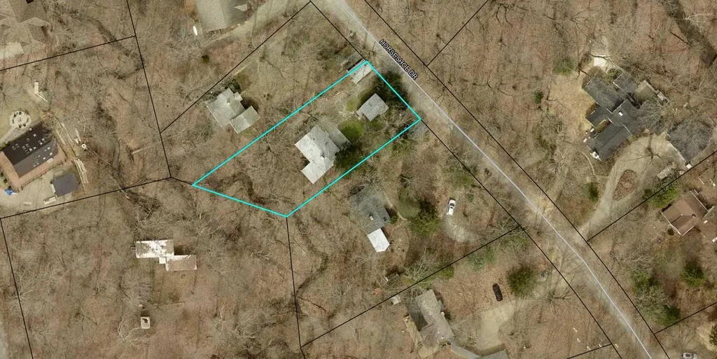 7075 Horseshoe Chikaming Township MI 49115
