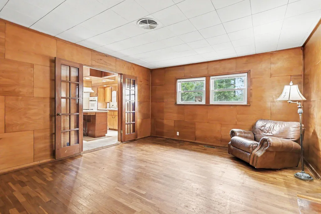 69179 Section Street Edwardsburg Village MI 49112