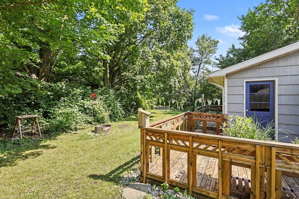 69179 Section Street Edwardsburg Village MI 49112