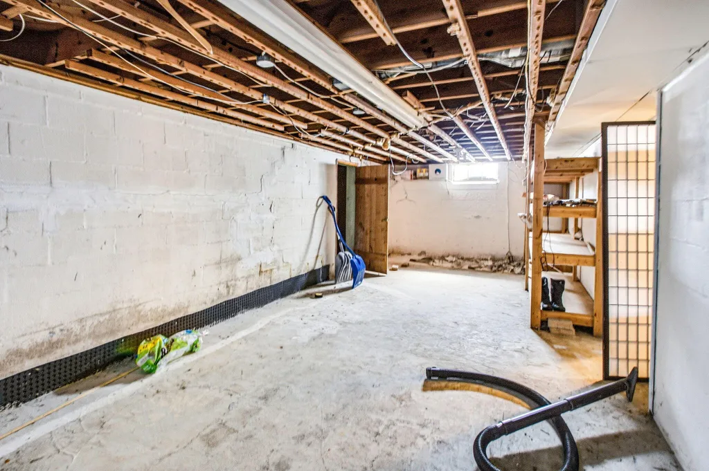 912 Kingsley Avenue St. Joseph City MI 49085