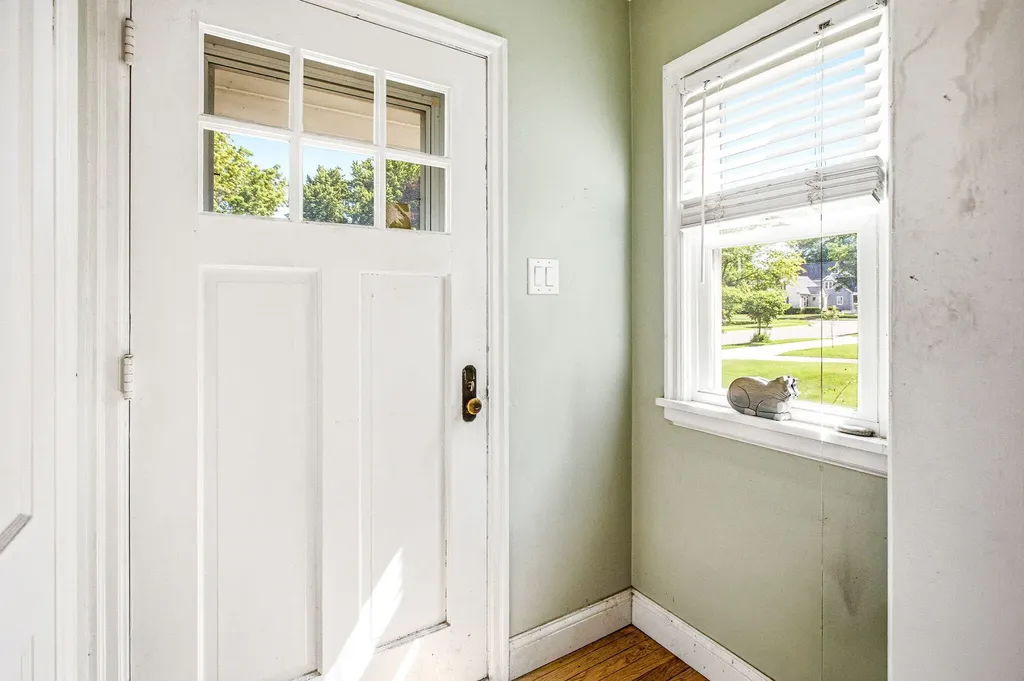 912 Kingsley Avenue St. Joseph City MI 49085