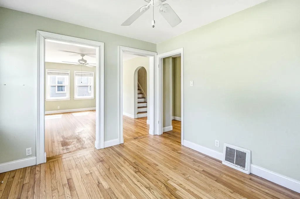 912 Kingsley Avenue St. Joseph City MI 49085