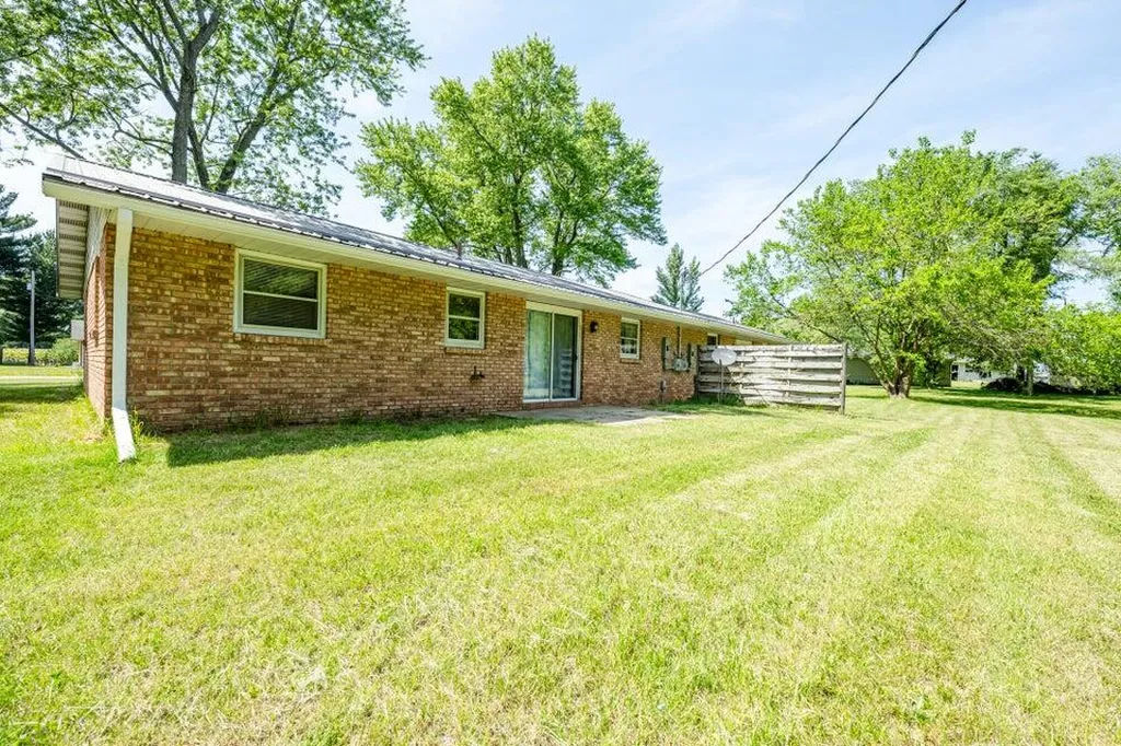 6830 E Napier Avenue Bainbridge Township MI 49022