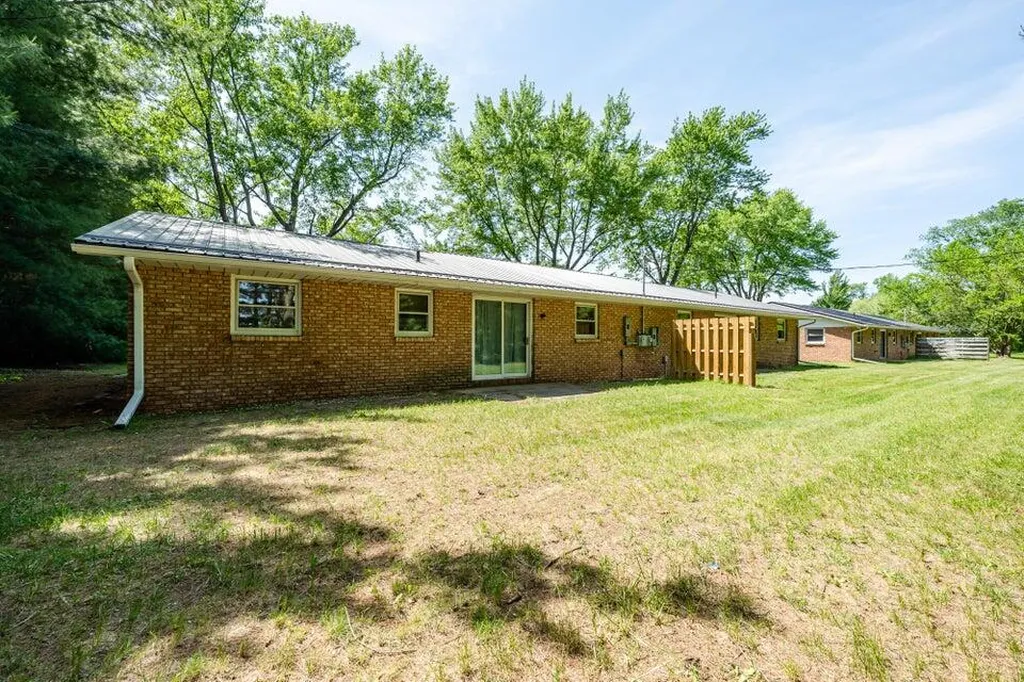 6830 E Napier Avenue Bainbridge Township MI 49022