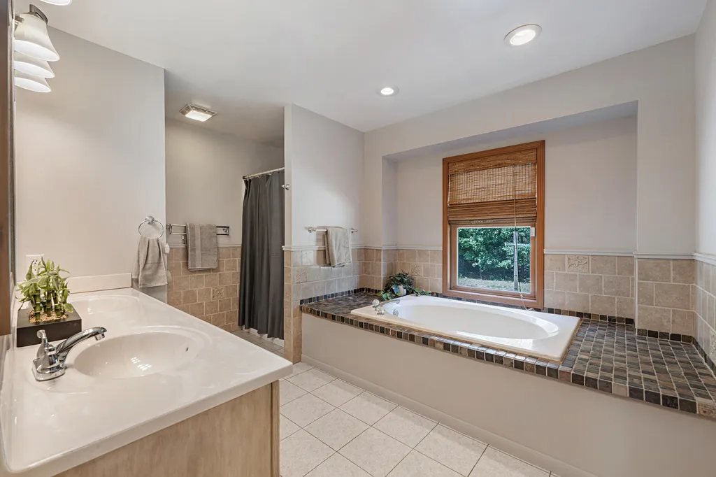 87 67th Street Casco Township MI 49090
