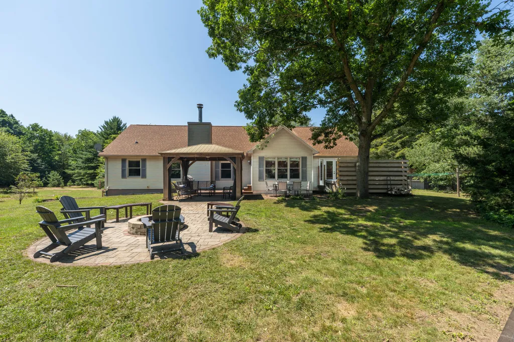 87 67th Street Casco Township MI 49090