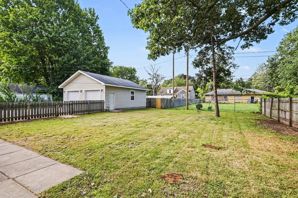 530 Montezuma Road St. Joseph Charter Township MI 49022